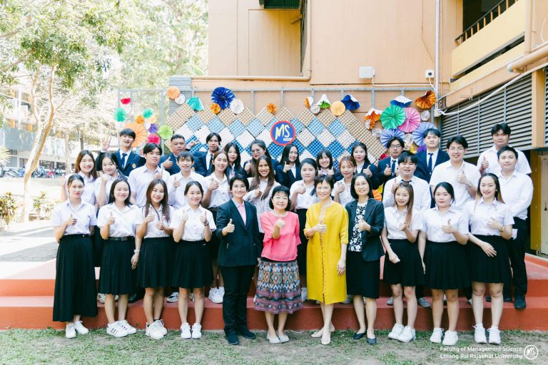 ปัจฉิมนิเทศ นักศึกษาเศรษฐศาสตร์ธุรกิจประจำปีการศึกษา 2/2566