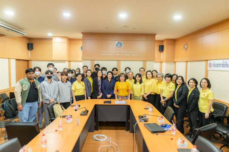 นักศึกษาเศรษฐศาสตร์ธุรกิจเข้าร่วมกิจกรรมศึกษาดูงานที่ สำนักงานสรรพากรพื้นที่เชียงใหม่ 1 จังหวัดเชียงใหม่