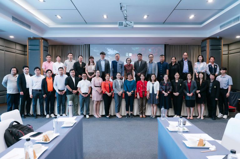 ร่วมประชุมติดตาม “แผนงานและความก้าวหน้าการดำเนินกิจกรรมโครงการพัฒนาคุณภาพชีวิตและยกระดับเศรษฐกิจฐานราก”